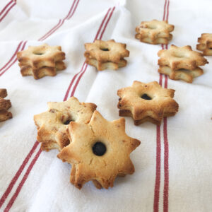 Healthy Linzer Cookies